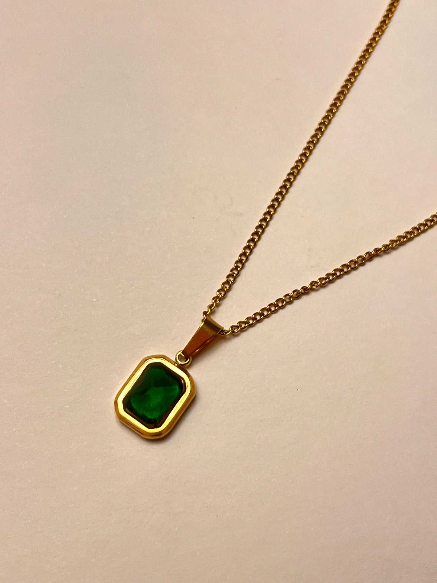 Green Emerald Pendant(Anti-Tarnish)